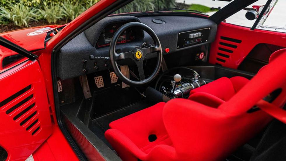 Η πιο ακριβή Ferrari F40 στον κόσμο βγαίνει «στο σφυρί»